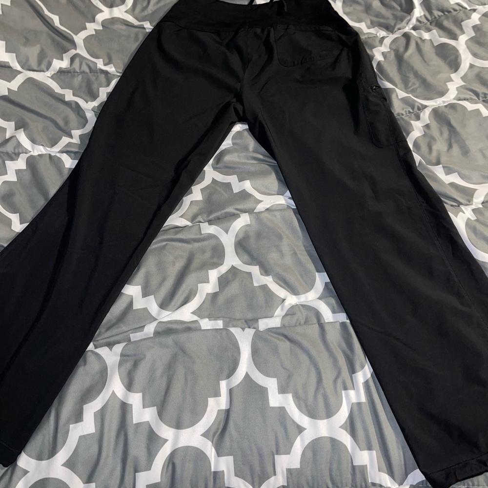 Cherokee Infinity Scrub pants